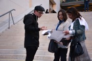 Public space I  Giveaways Performance   Leopold Museum